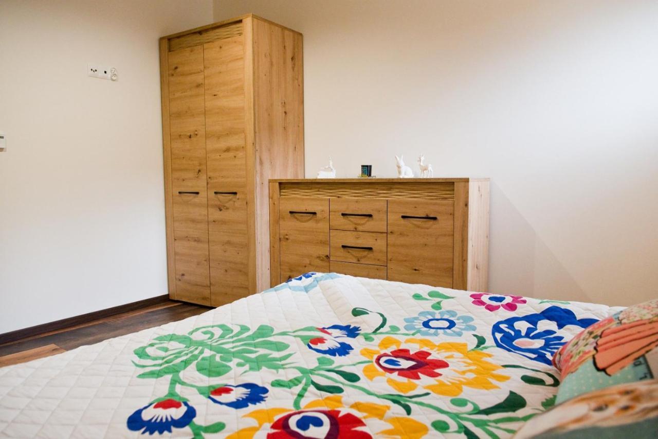 Apartamenty Dluga Nowy Targ Esterno foto
